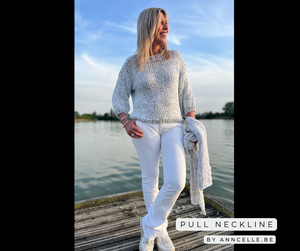 Pull Neckline