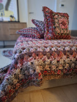Afbeelding in Gallery-weergave laden, Rosa Pillow
